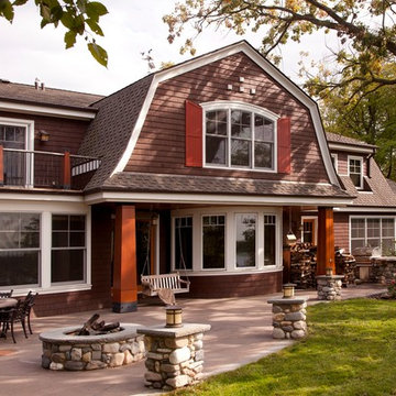 Shorewood Craftsman Suburban Lakeside