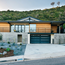 Outdoor-Front/Backyard