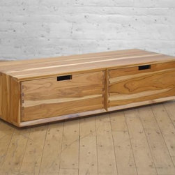 Ciao Dresser - Products