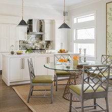 Stickybeak of the Week: A US Kitchen Goes from Shocking to Chic