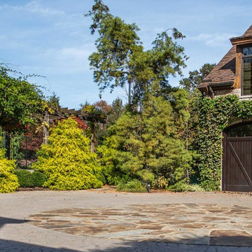 Ladue 3.2 Acre English Estate