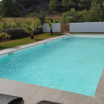 Grande piscine de 14 x5 m
