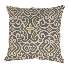 Throw Pillows & Accents