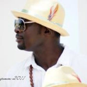 Zarate Zee's photo