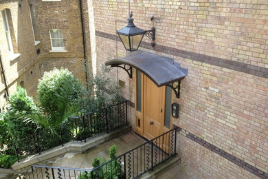 Trendy home design photo in London