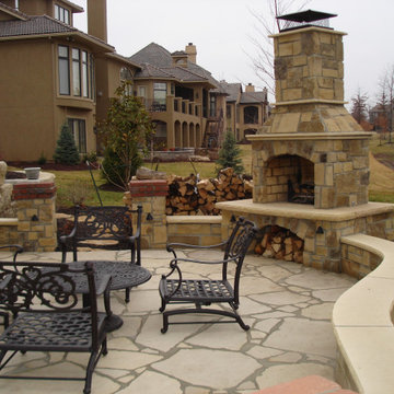 OUTDOOR STONE FIREPLACES