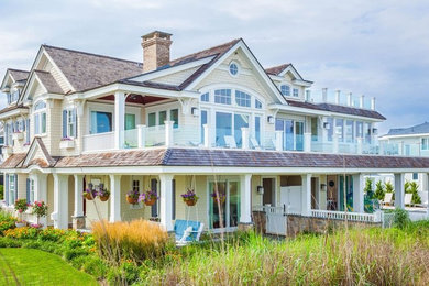 Example of a beach style exterior home design in Philadelphia