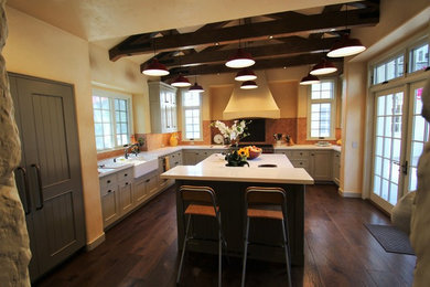 Inspiration for a cottage kitchen remodel in San Francisco