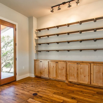 Canyon Lake Custom