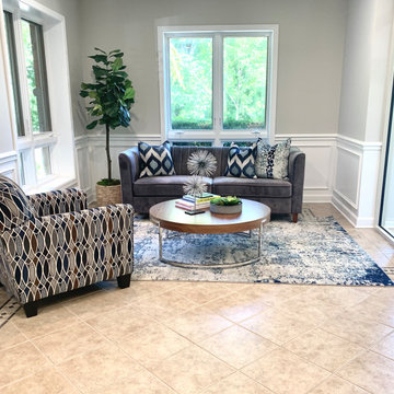 Eagle Point Condominium Common Spaces, Niles