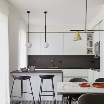 Cucina e tavolo da pranzo