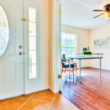 Maple St. Vacant Staging