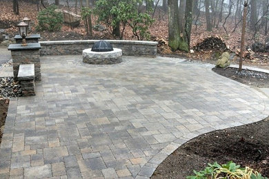 Trendy patio photo in Other