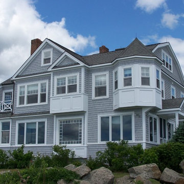 Seawall Classic Vintage Beach House