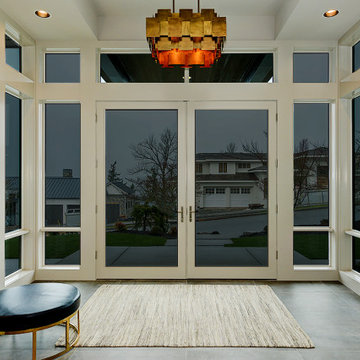 Mid-Century Modern House: Entry