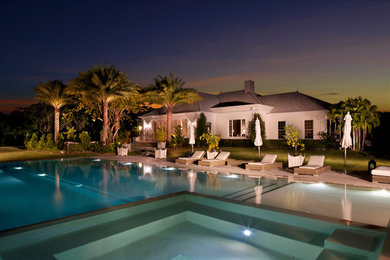 Example of a classic pool design in Miami