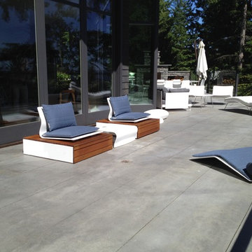 West Vancouver Outdoor space and Kitchen