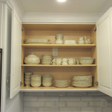 Litchfield, Transitional White Kitchen