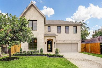Transitional exterior home idea in Houston