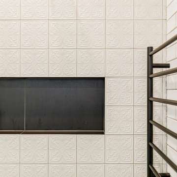 Mitred Tile Edges to the Shower Niche