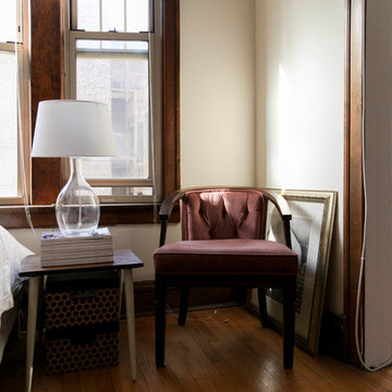 My Houzz: Wood-and-White Charm in a Graphic Designer’s Apartment