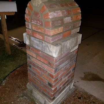 Brick and stone mailbox in Fenton, Mo