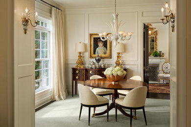 Elegant home design photo in Austin