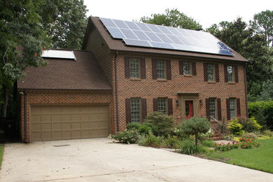 Example of an exterior home design in Raleigh