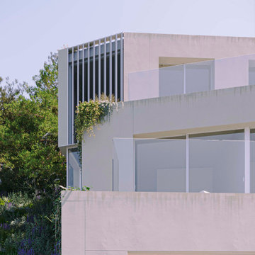 Caronte House