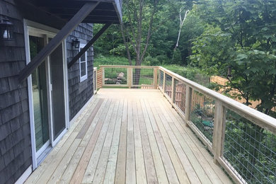 Example of a classic deck design in Boston