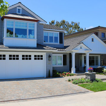 Interlocking Paver Driveway and Entry with Columns