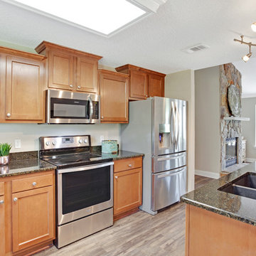 1654 Hammond Rd, Jacksonville, FL