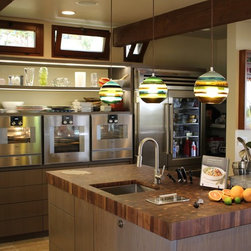 Irvine, California - Transitional - Kitchen - Kitchen Islands And Kitchen Carts