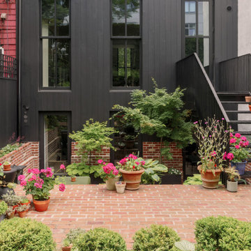 Greenpoint Townhouse - Sick House, Brick Garden