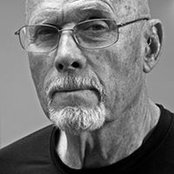Dan Earle's photo