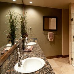 KOLE'S TILE