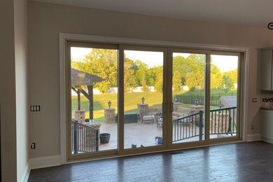 Example of a minimalist home design design in Charlotte