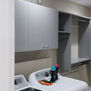 Master closet with washer & dryer