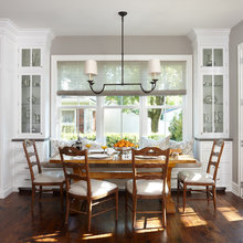 breakfast room