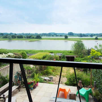 My Houzz: Dutch Family’s Home Opens Up to River Views