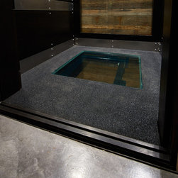 Glass / Bamboo Elevator - Products