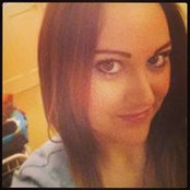 Laura Barker's photo