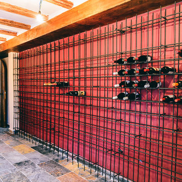 Nueva Bodega y chimenea