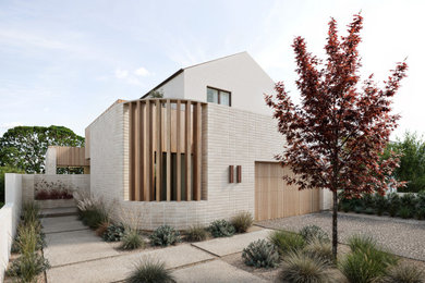 Inspiration for an exterior home remodel in Los Angeles