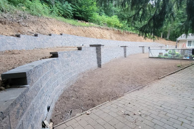 Retaining Wall | Landscape Design & Construction