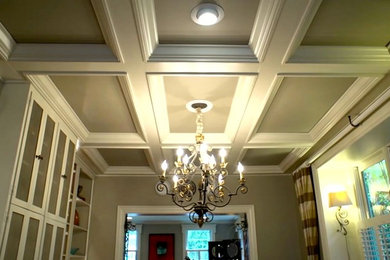 Dining room photo in Charlotte