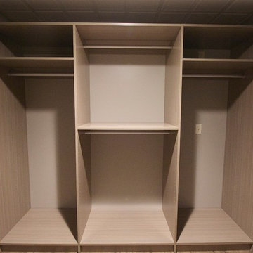 Dowagiac, MI- Closets
