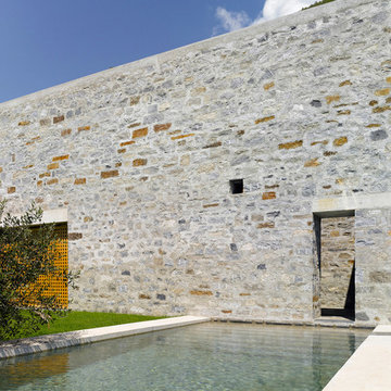 Swimming pools, pool copings, pool decks & pool fountains