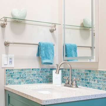 A Girl's Bathroom Remodel : Before and After