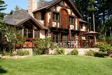 Elegant exterior home photo in Minneapolis
